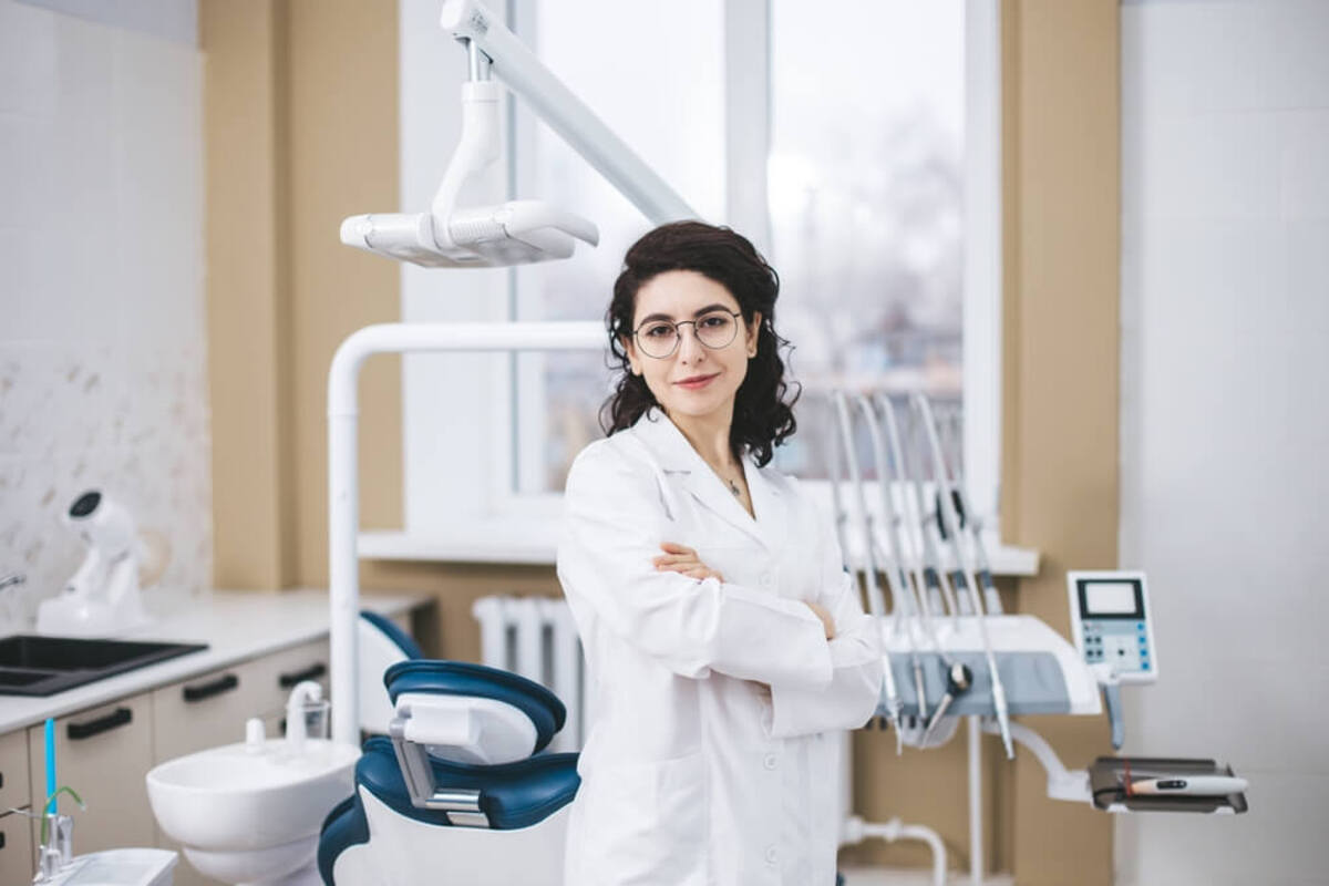 2. Sterilizarea cu autoclav - motive pentru care un astfel de instrument ar trebui să fie de nelipsit din cabinetul de stomatologie