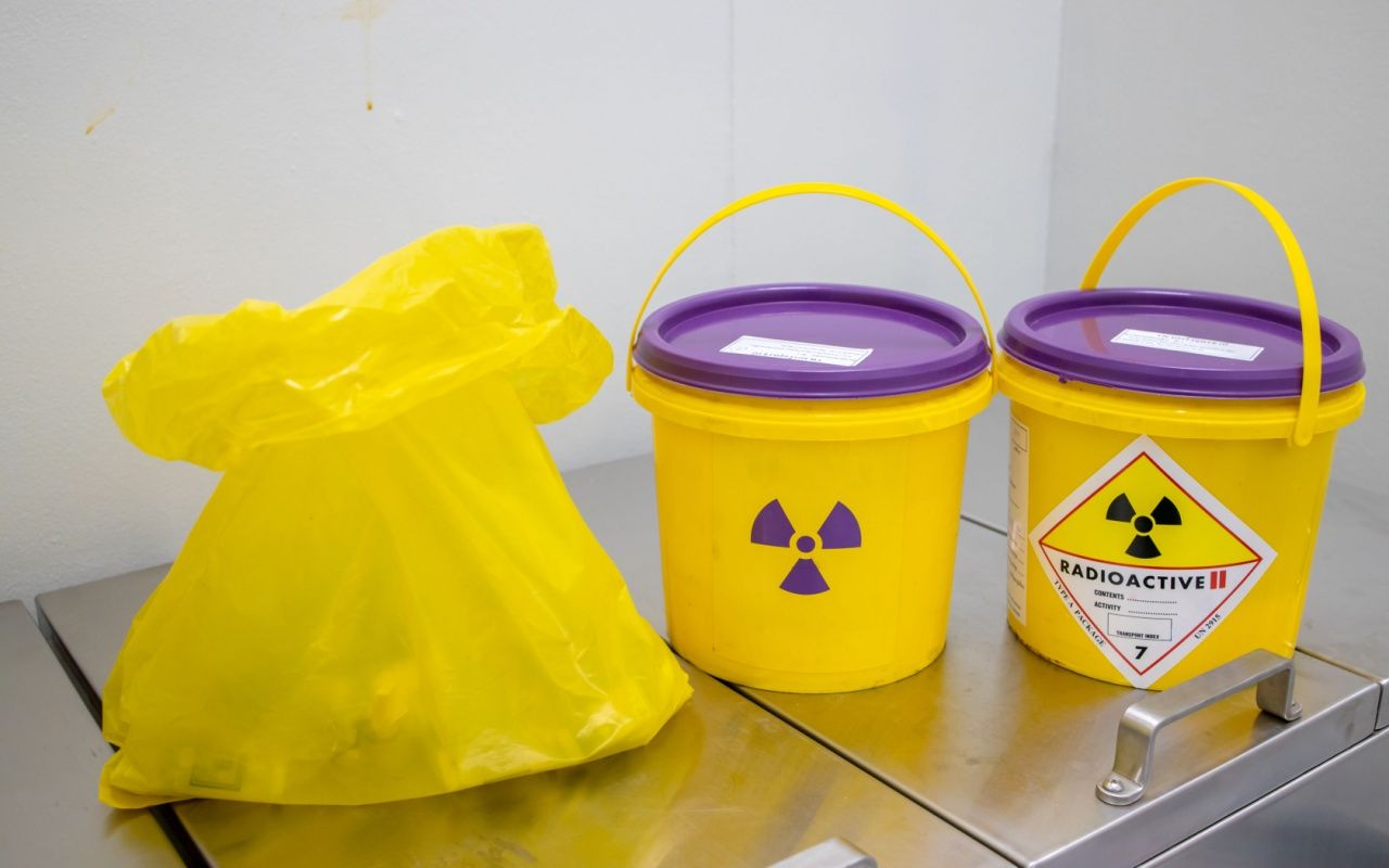 3. Echipamente și materiale pentru colectarea deșeurilor medicale