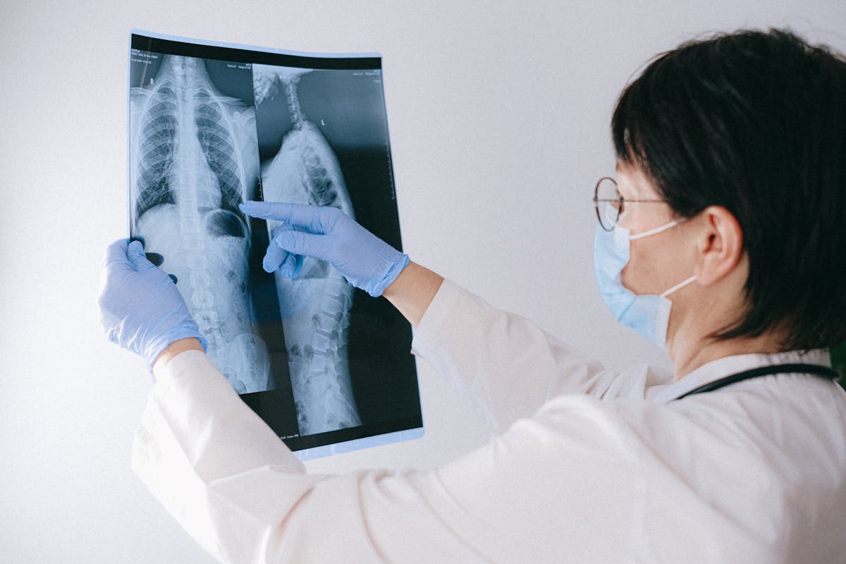 Titlu_Ingrijirea bolnavului cu embolie pulmonara-ghidul de la A la Z pentru terapia eficienta din aceasta patologie