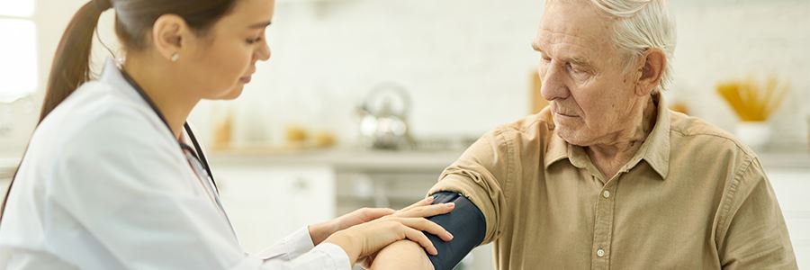 3 produse care îmbunătăţesc calitatea vieţii unui bătrân, incluse in oferta Med-tehnica.ro